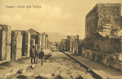 Pompeii, İtalya, Strada Della Fortuna by Italian Photographer