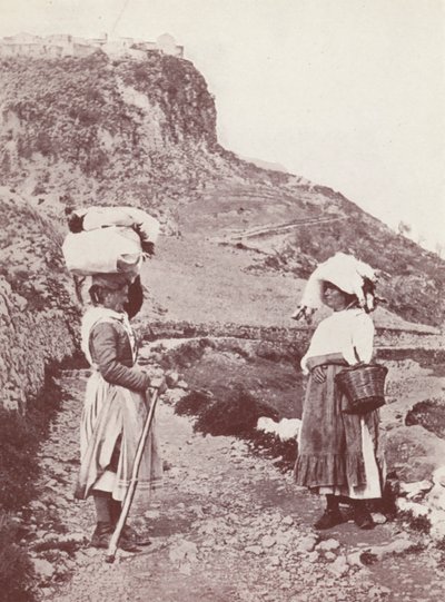 Sicilya: Mola Yolunda (b/w fotoğraf) by Italian Photographer