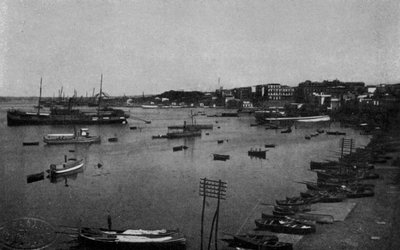Taranto, Genel Panorama ve küçük deniz (s / b fotoğraf) by Italian Photographer