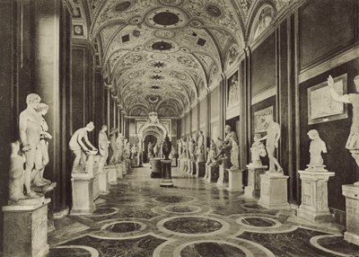 Vatikan Müzesi, Heykel Salonunun içi by Italian Photographer