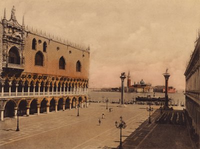 Venezia / Venedik: Piazzetta (renkli fotoğraf) by Italian Photographer