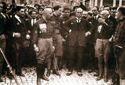 1922