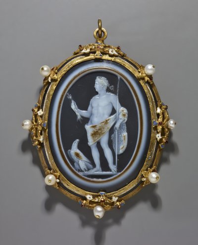 Bir Roma İmparatorunu Jüpiter Olarak Canlandıran Cameo, Cameo: Roman, A.D. 41–-54, Çerçeve: İtalyanca, 16. yüzyılın sonu (minyatür: sardonyx; çerçeve: altın, emaye ve inciler) by Italian School