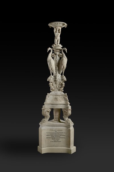 Vinç görüntülü şamdan (mermer) by Italian School