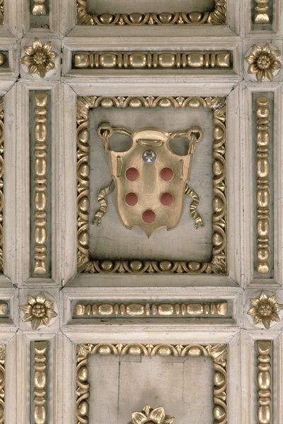 Medici arması, kilisenin alt kısmından (sıva) by Italian School