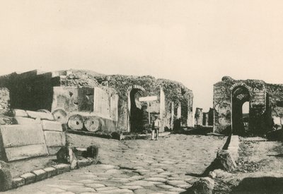 Olduğu gibi Herculaneum Kapısı (gravür) by Italian School
