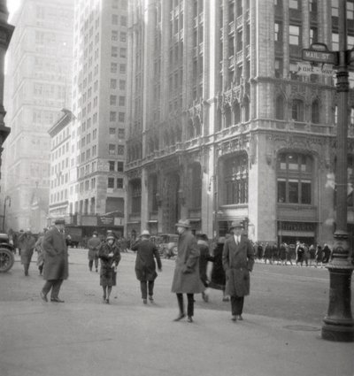 Aşağı Broadway, New York, ABD, 20. yüzyıl by J. Dearden Holmes