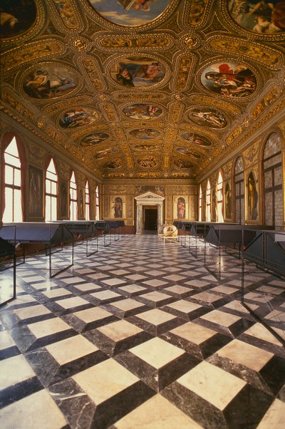 1537-88 yılları arasında inşa edilen Sala Dorata by Jacopo Sansovino
