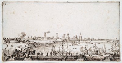 Kalyonların selam ateşlediği La Rochelle limanının görünümü (kağıt üzerinde kalem ve kahverengi mürekkep) by Jacques Callot