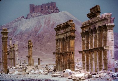 Zafer Takı, diğer adıyla Anıtsal Tak, Palmira
