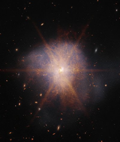 Arp 220 (NIRCam ve MIRI görüntüsü) by James Webb Space Telescope (NASA)