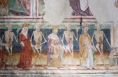 Hrastovlje müstahkem kilise, Trinity Kilisesi, Papa ve Kraliçe