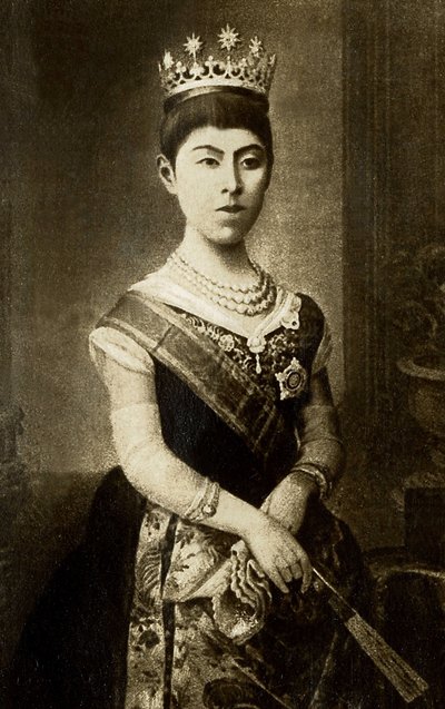 Japonya İmparatoru Haruko