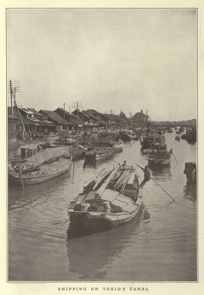 Tokios kanalında nakliye by Japanese Photographer