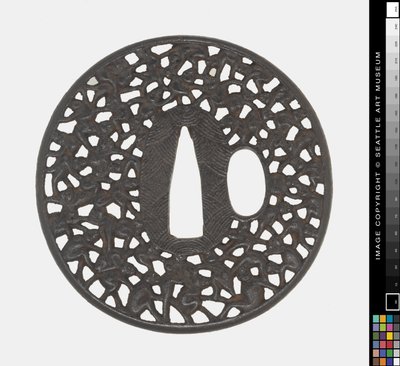Tsuba: Yüz Maymun by Japanese School