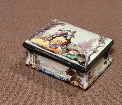 Snuffbox, Birmingham, c.1756 (transfer baskılı emaye) by Jean Antoine Watteau