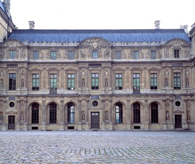 Louvre