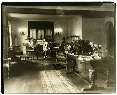 Doris Keene Doris Keane, c.1905-26 (jelatin gümüşü fotoğraf) by Jessie Tarbox Beals
