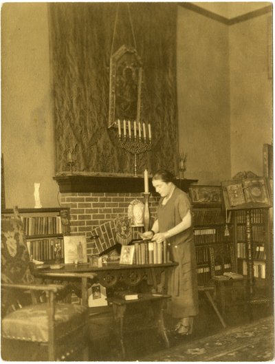 Fanny Hurst, c.1909-28 (jelatin gümüşü fotoğraf) by Jessie Tarbox Beals