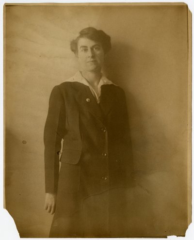 Frances Maule, c.1905-40 (jelatin gümüşü fotoğraf) by Jessie Tarbox Beals