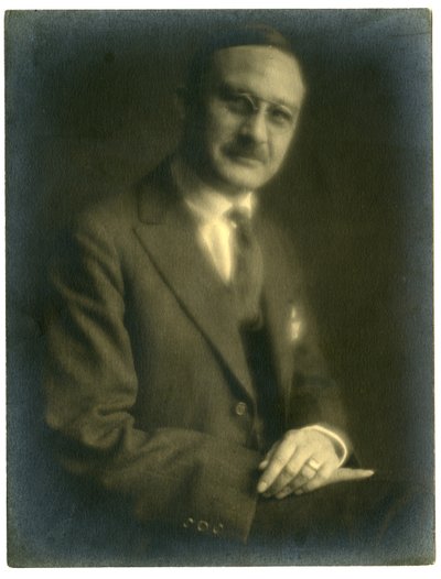 Hill Tolerton, c.1905-20 (jelatin gümüşü fotoğraf) by Jessie Tarbox Beals