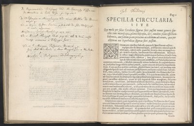 Dairesel aynalar, ya da hem mikroskoplar hem de teleskoplar gibi sadece dairesel şekillerde her türlü sonda nasıl üretilebilir? by Johannes Hudde