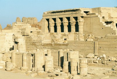 Mısır, Dandarah (Dendera), Hathor Tapınağı by Walter Charles Mills