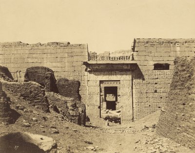 Medinet-Habu, Ramses Méïamoun Sarayı, İkinci Avluya Giriş by John Beasly Greene
