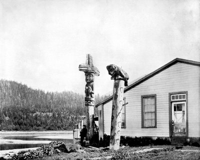 Totem Direkleri, Alaska, ABD, 1893. by John L. Stoddard