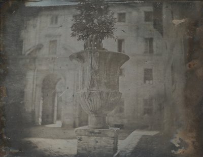 Vazo, Santa Cecilia, Trastevere, Roma, 1842. by Joseph Philibert Girault De Prangey