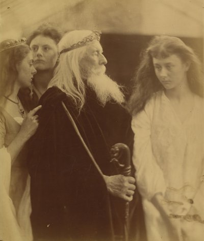 Kral Lear Krallığını Üç Kızına Veriyor, 1872. by Julia Margaret Cameron