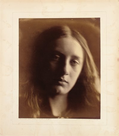 May Prinsep, St. John olarak, 1866 (albüm baskısı) by Julia Margaret Cameron