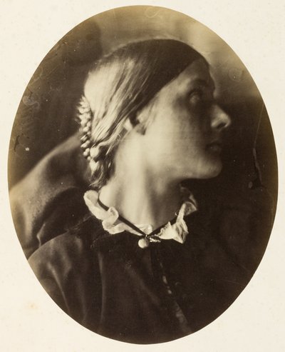 İsimsiz (Julia Jackson) by Julia Margaret Cameron