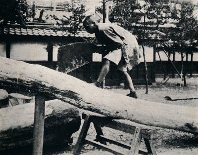 Kesme ve planyalama, sürme hareketi yerine çekme ile yapılır, c1900, 1921 by Julian Leonard Street
