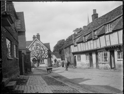 Church Street, Princes Risborough, Wycombe, Buckinghamshire, 01/06/1918 (s/b fotoğraf) by Katherine Jean Macfee