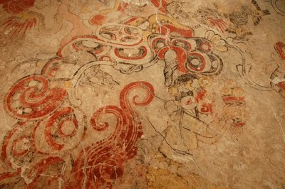 Yeraltı dünyasının mağara ağzı, Çiçek Dağı girişi, Maya; Maya Duvar Resimleri; San Bar..., 2002 (fotoğraf) by Kenneth Garrett