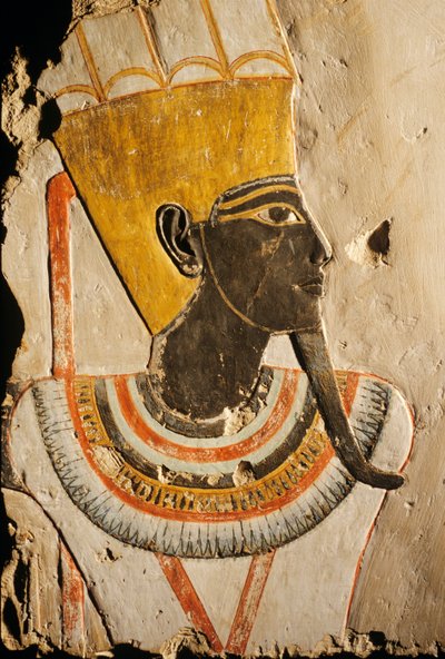 Deyr el Bahri; Kireçtaşı kabartma; Tanrı Amun-Min resimli, by Kenneth Garrett