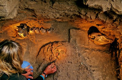 Moche; Gömüler; Huaca Dos Cabezas-Jecetepeque,Alana Cordy-Collins,Mumya by Kenneth Garrett