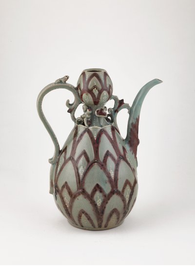 Ewer, 13. yüzyıl ortası (Seladon sır altında bakır kırmızısı pigmentli ve beyaz astarlı taş eşya) by Korean School