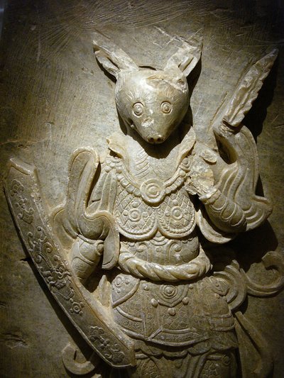 Mezar süsü, agalmatolit üzerinde zodyak tavşanı, Kuzey ve Güney Krallıkları döneminde 8. yüzyıl, Kore. Fotoğraf, Seul Ulusal Müzesi, Kore Cumhuriyeti by Korean School