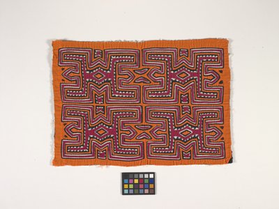 Gömlek Paneli (Mola) (fotoğraf) by Kuna Indian Culture