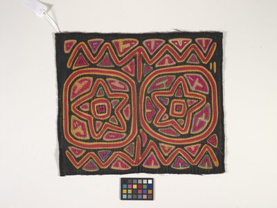 Gömlek Paneli (Mola) (fotoğraf) by Kuna Indian Culture