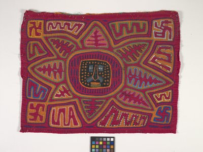 Gömlek Paneli (Mola) (fotoğraf) by Kuna Indian Culture