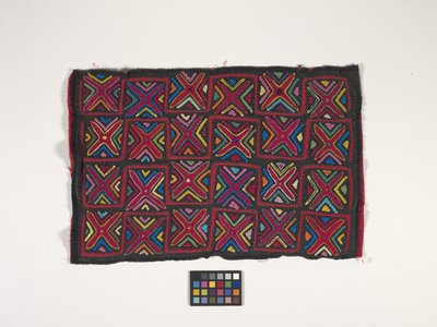 Gömlek Paneli (Mola) (fotoğraf) by Kuna Indian Culture