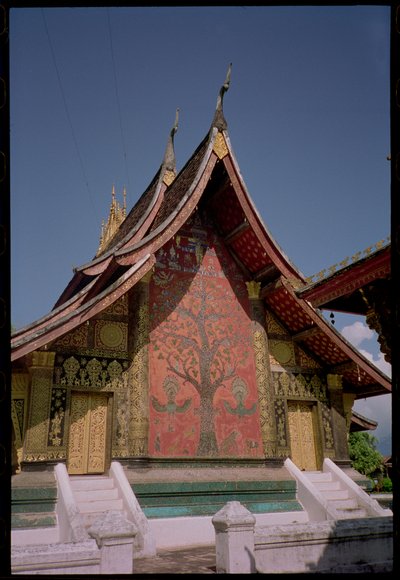 Ana sim veya pagoda, 1560 by School Laotian
