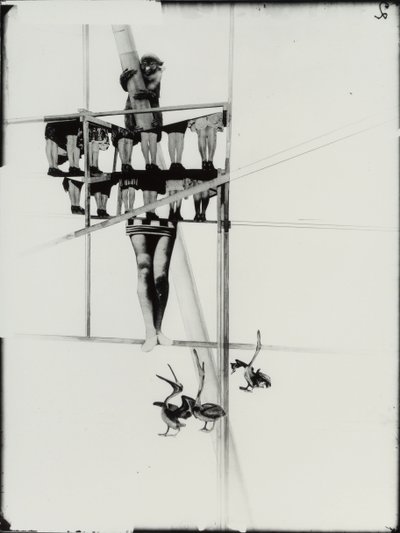 Dünyanın Yapısı, c. 1925. by Laszlo Moholy Nagy