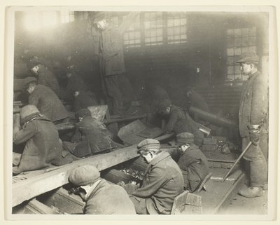  by Lewis Wickes Hine