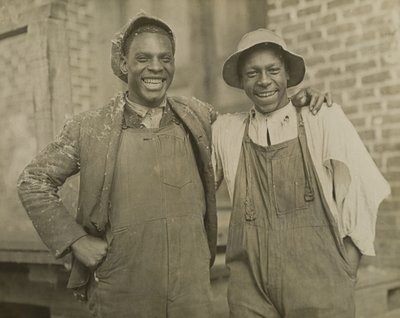  by Lewis Wickes Hine
