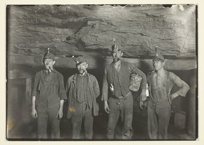  by Lewis Wickes Hine