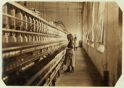 Sadece 4 fit boyundaki Sadie Pfeifer, 1908, Güney Carolina, Lancaster Cotton Mills